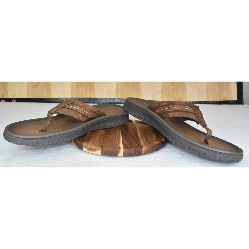 Clarks Wesley Sun Beeswax Men Sandals Size 13 M Brown Leather Flip Flop Thong